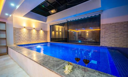 Villa Hyperion — 112