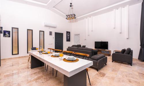 Villa İbiza — 54