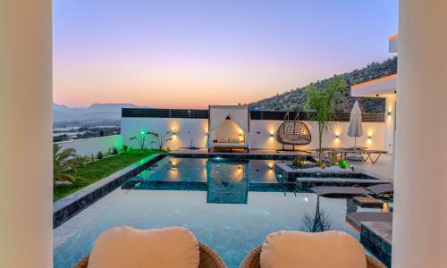 Villa İclal Deluxe Çavdır — 10