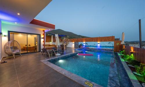 Villa İron 2 — 8