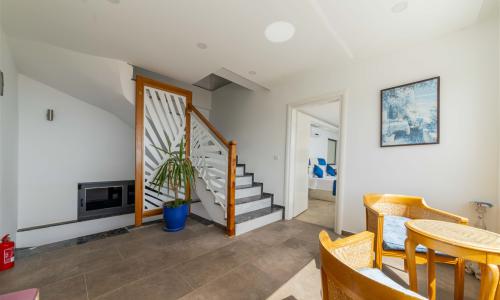 Villa Jilda — 64