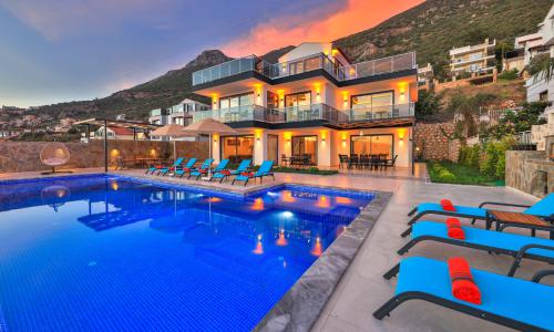 Villa July Kızıltaş