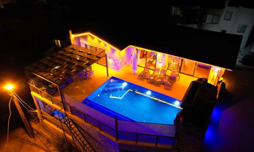 Villa Jungle — 56