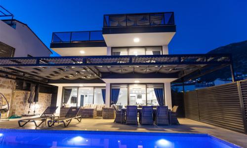 Villa Royal Hills 1 — 4