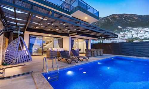 Villa Royal Hills 1 — 3