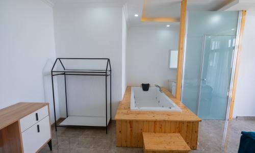 Villa King — 14