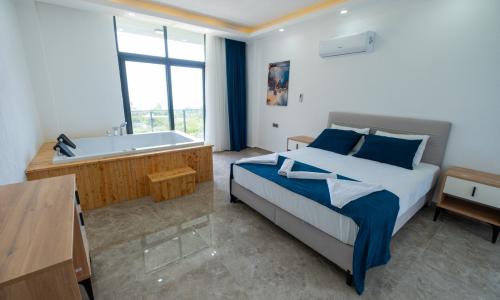 Villa King — 11