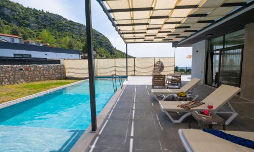 Villa King — 3
