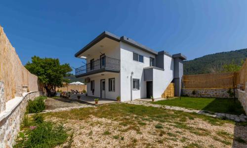 Villa Kova — 14