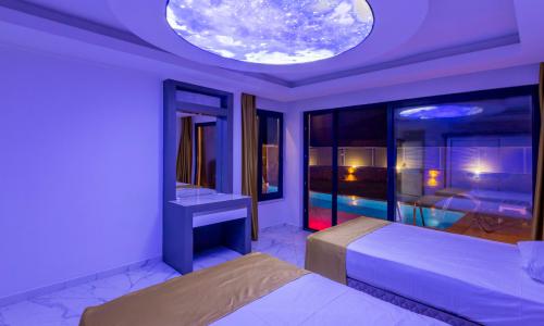 Villa Guru — 54
