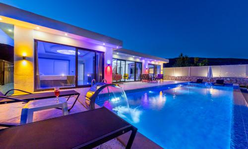 Villa Guru — 4