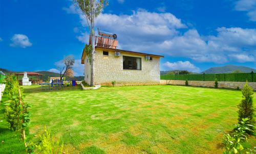 Villa Kyaneai — 11