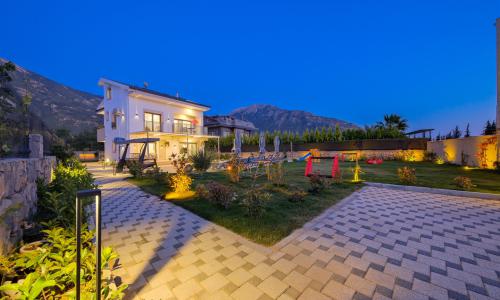 Villa La Casa Rosa — 19