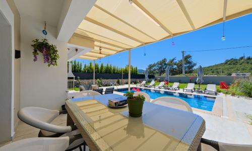 Villa La Casa Rosa — 111