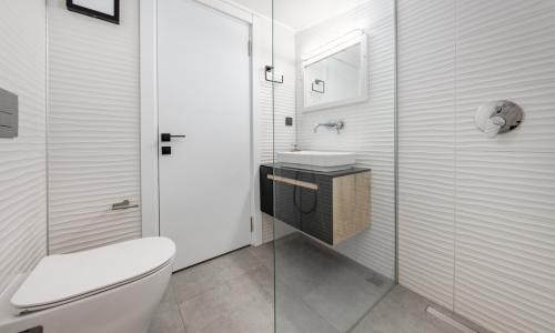 Villa Lalin — 36