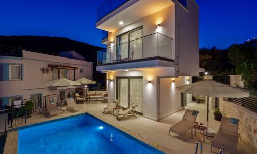 Villa Laren — 2