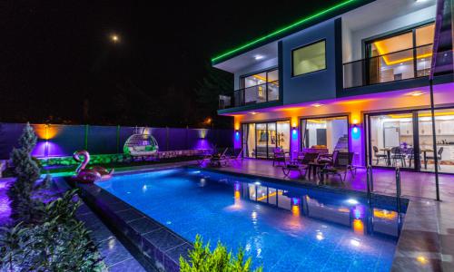 Villa Last Summer — 6
