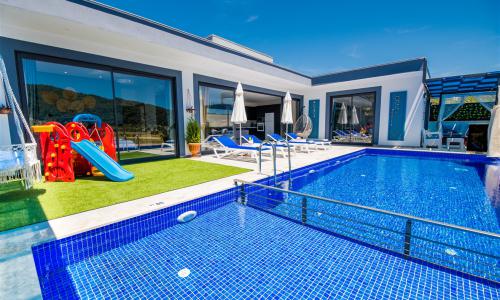 Villa Lavinya — 21