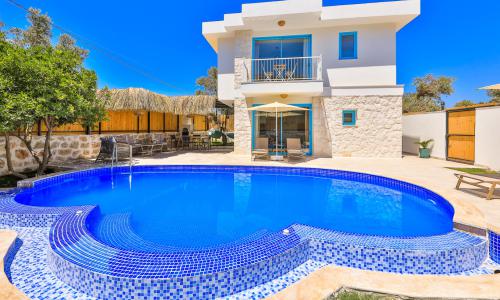 Villa Leto — 3