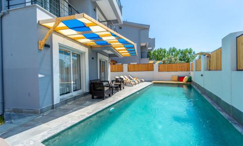 Villa Letonya Riverside — 2