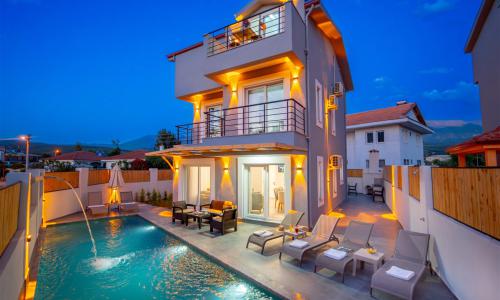 Villa Letonya Riverside — 11