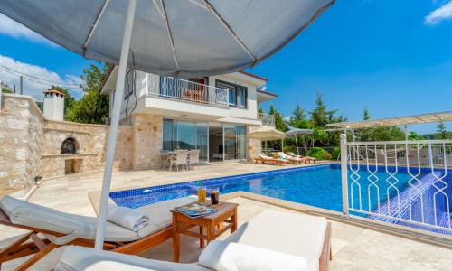 Villa Lina — 4
