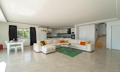 Villa Lina — 33