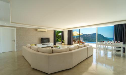 Villa Lina — 56