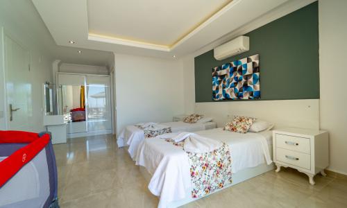 Villa Lina — 57