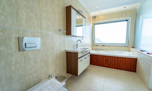 Villa Lina — 60
