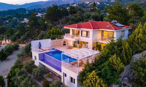Villa Lina — 16