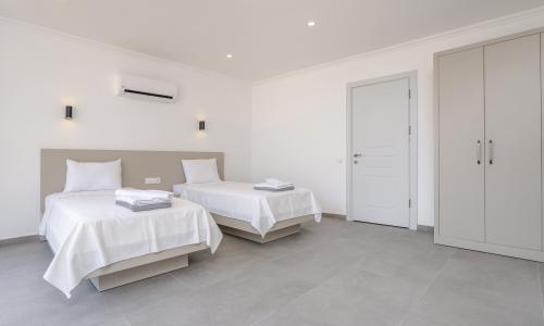 Villa Lion — 56