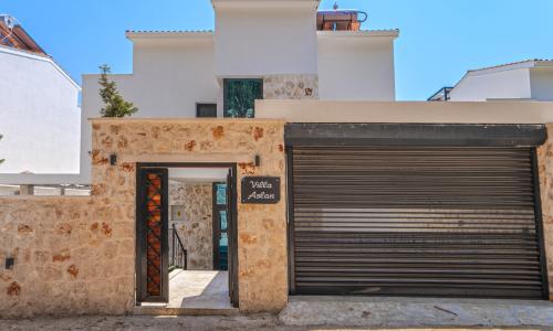 Villa Lion — 32