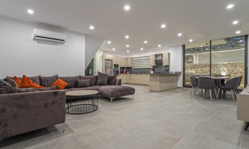 Villa Lion — 65