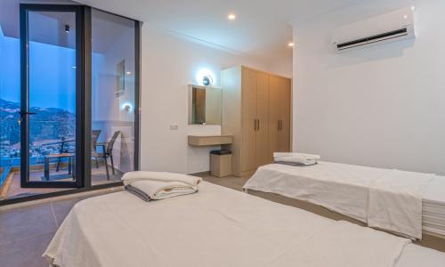 Villa Lion — 74