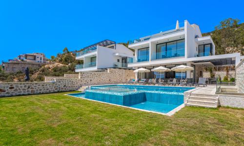 Villa Lion — 3