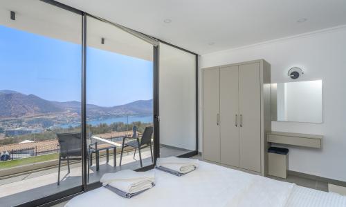 Villa Lion — 100