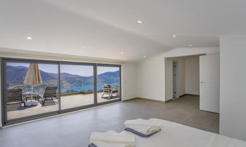 Villa Lion — 108