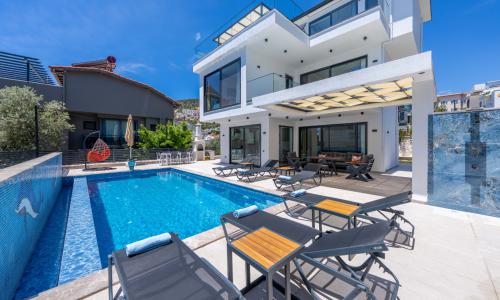 Villa Lovelet 1 — 5