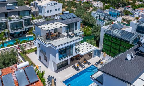 Villa Lovelet 1 — 36