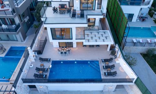 Villa Lovelet 2 — 30