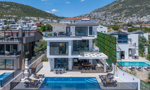 Villa Lovelet 2 — 27