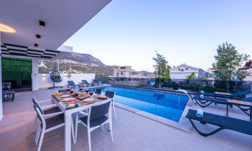 Villa Lovelet 2 — 8
