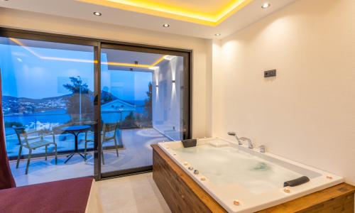 Villa Lovelet 2 — 64