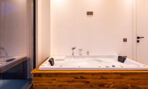 Villa Lovelet 2 — 65