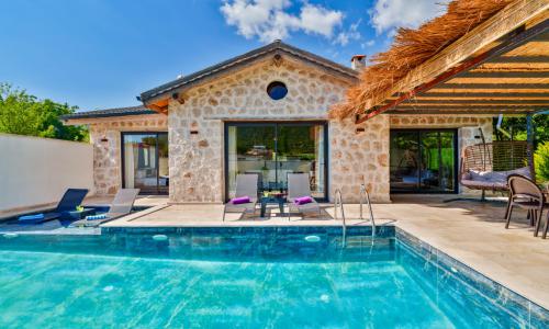 Villa Loya — 3