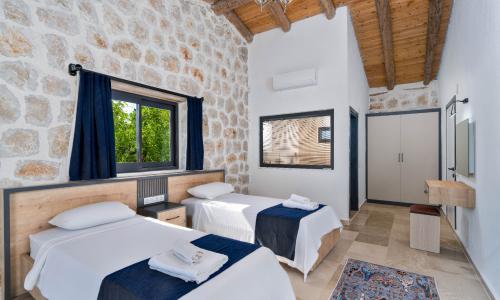 Villa Loya — 34