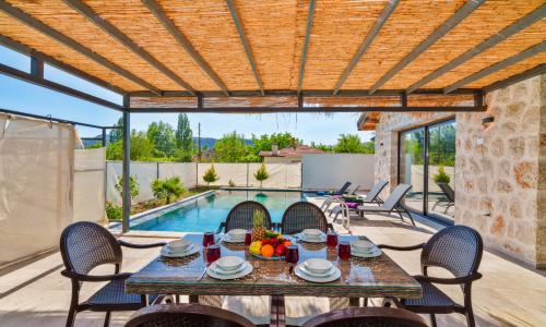 Villa Loya — 7