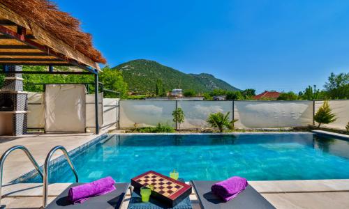 Villa Loya — 11
