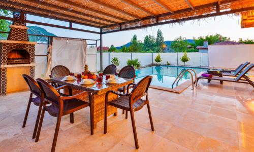 Villa Loya — 13